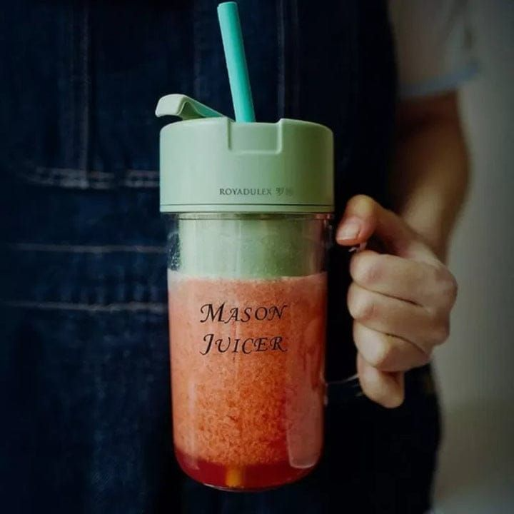 Mini Juicer With Straw